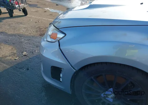 2013 Subaru Impreza Wrx Sti Limited z USA, uszkodzony, nr VIN JF1GV8J65DL007182